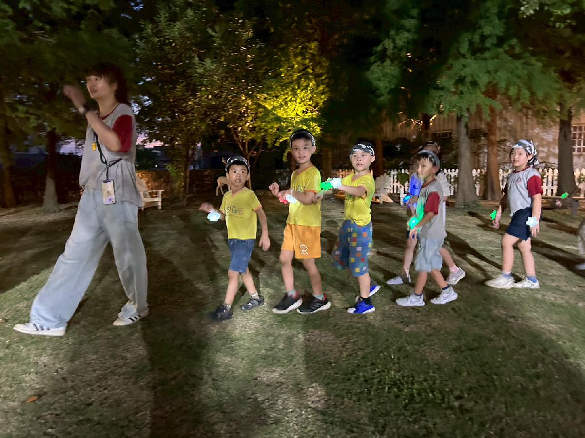 line_album_夜宿營活動_250818_357 line_album_夜宿營活動_250818_357