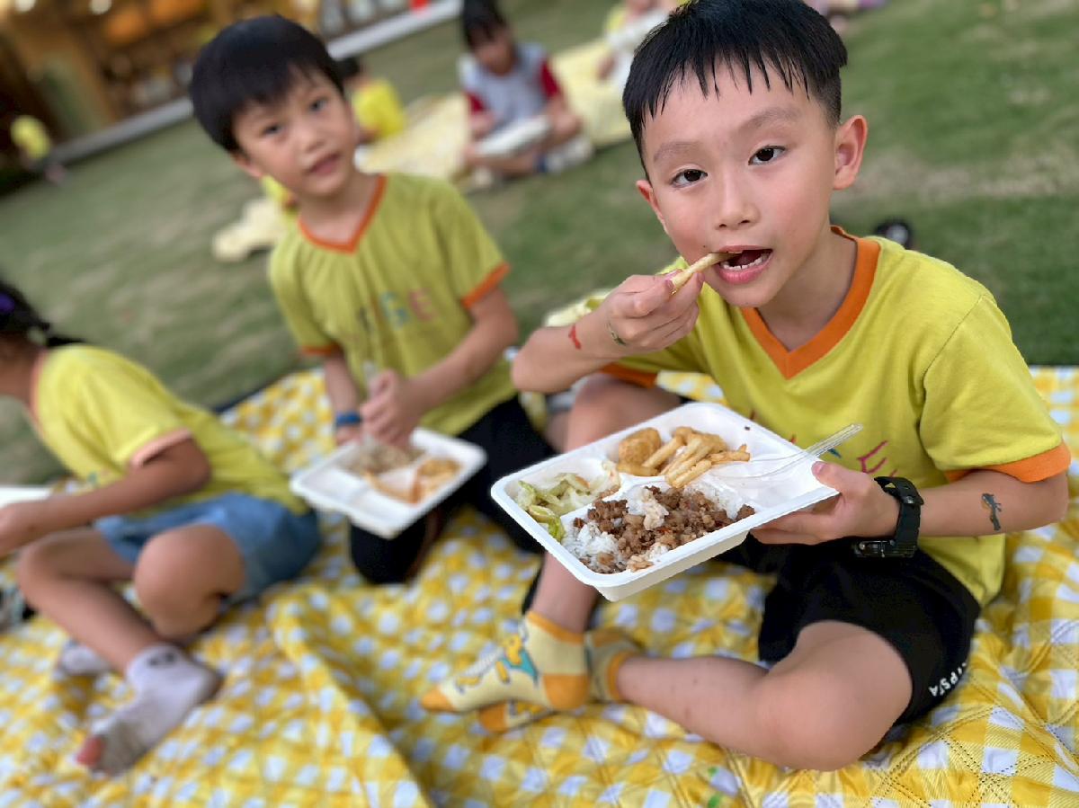 line_album_夜宿營活動_250818_817 line_album_夜宿營活動_250818_817