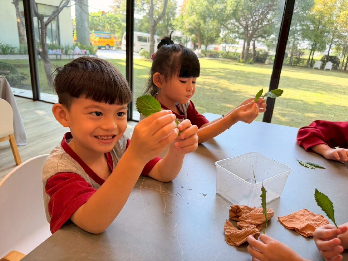 line_album_生態園區染蛋_251127_14