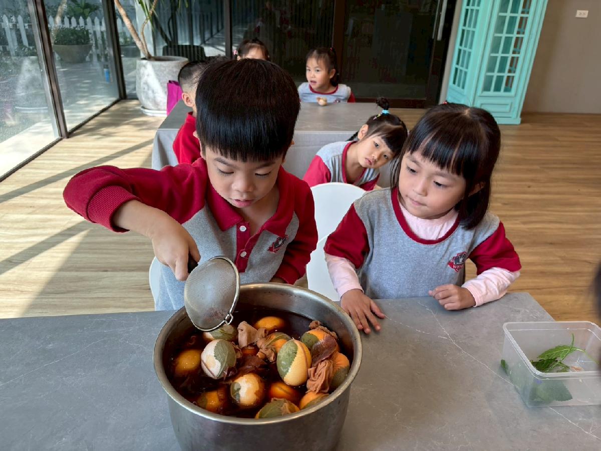 line_album_生態園區染蛋_251127_27