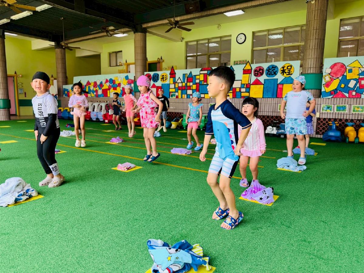 line_album_0706戲水_260706_26